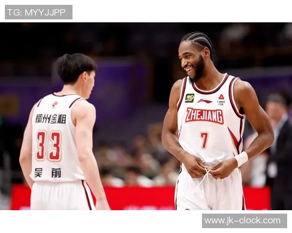 CBA第28轮北京首钢与深圳队因争议罢赛引发热议球迷反响不一