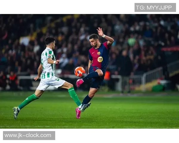 巴萨与皇马激战成平局精彩瞬间回放及赛后分析视频分享